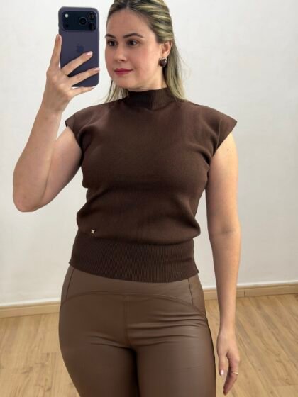 Blusa colete Tricô Modal Sem Manga
