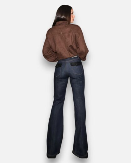 Calça jeans Consciência Feminina Flare com Lapela