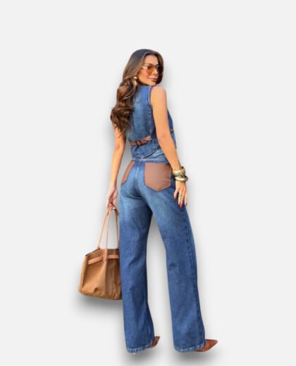 Calça Consciência Jeans Wide leg com Bolsos Couro PU