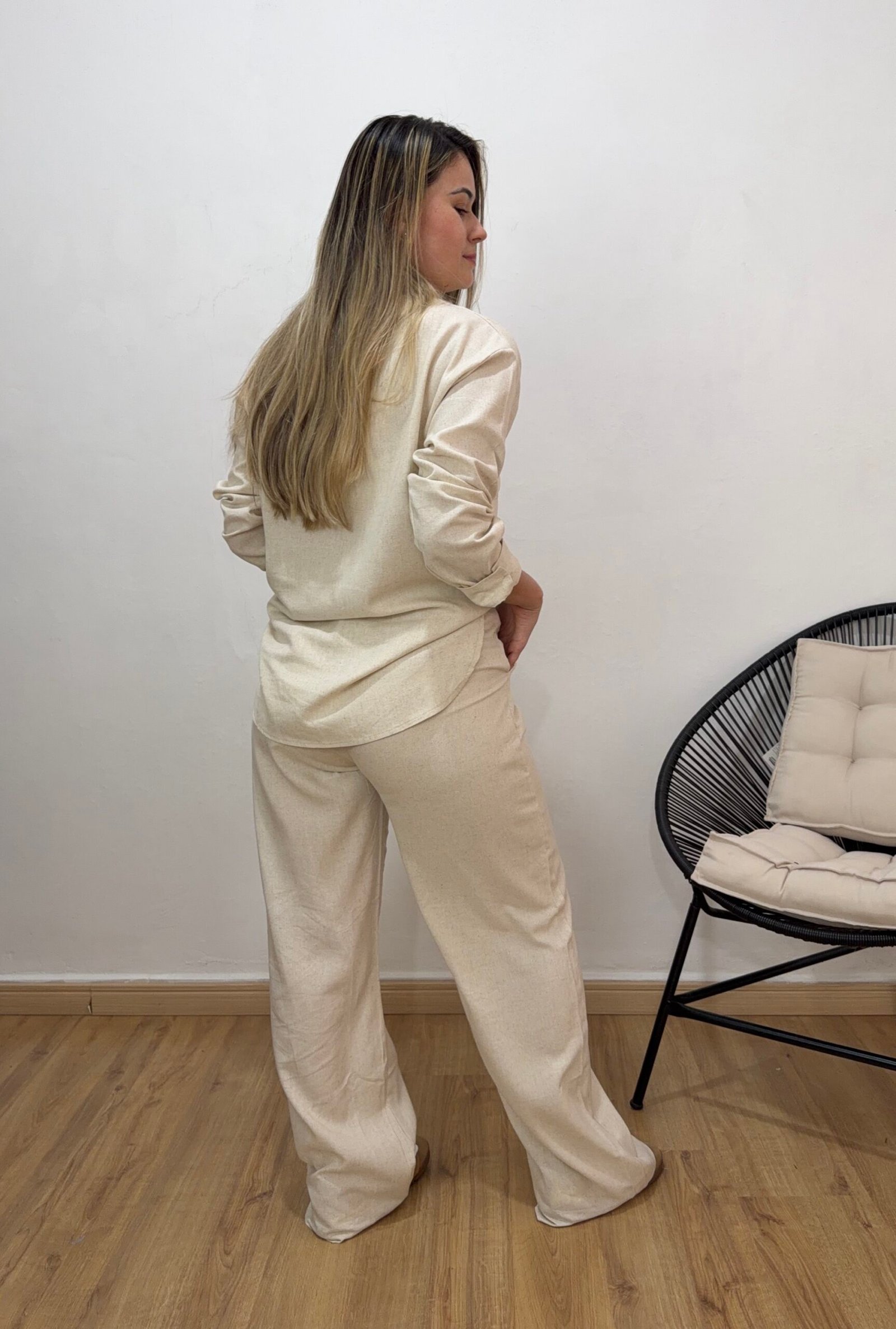Conjunto PA feminino camisa e calça pantalona 100% linho - Imagem 6