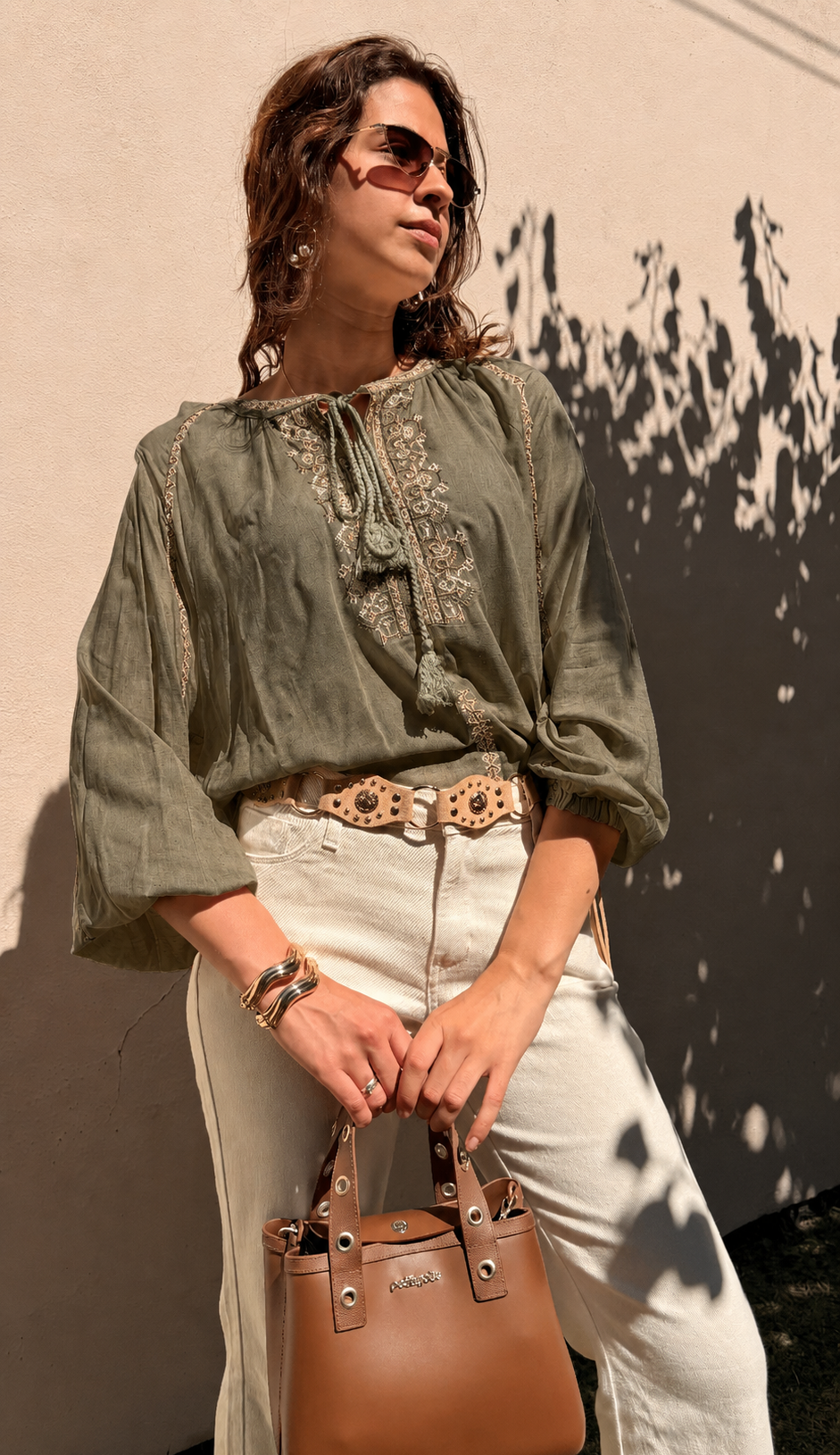 Bata Boho Chic Bordada - Imagem 3